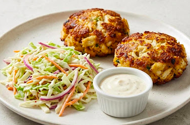 Tazza Kitchen Stone Creek Village signature dishes Brick Oven Crab Cakes
Bolognese Pasta
Basil Chicken Alfredo